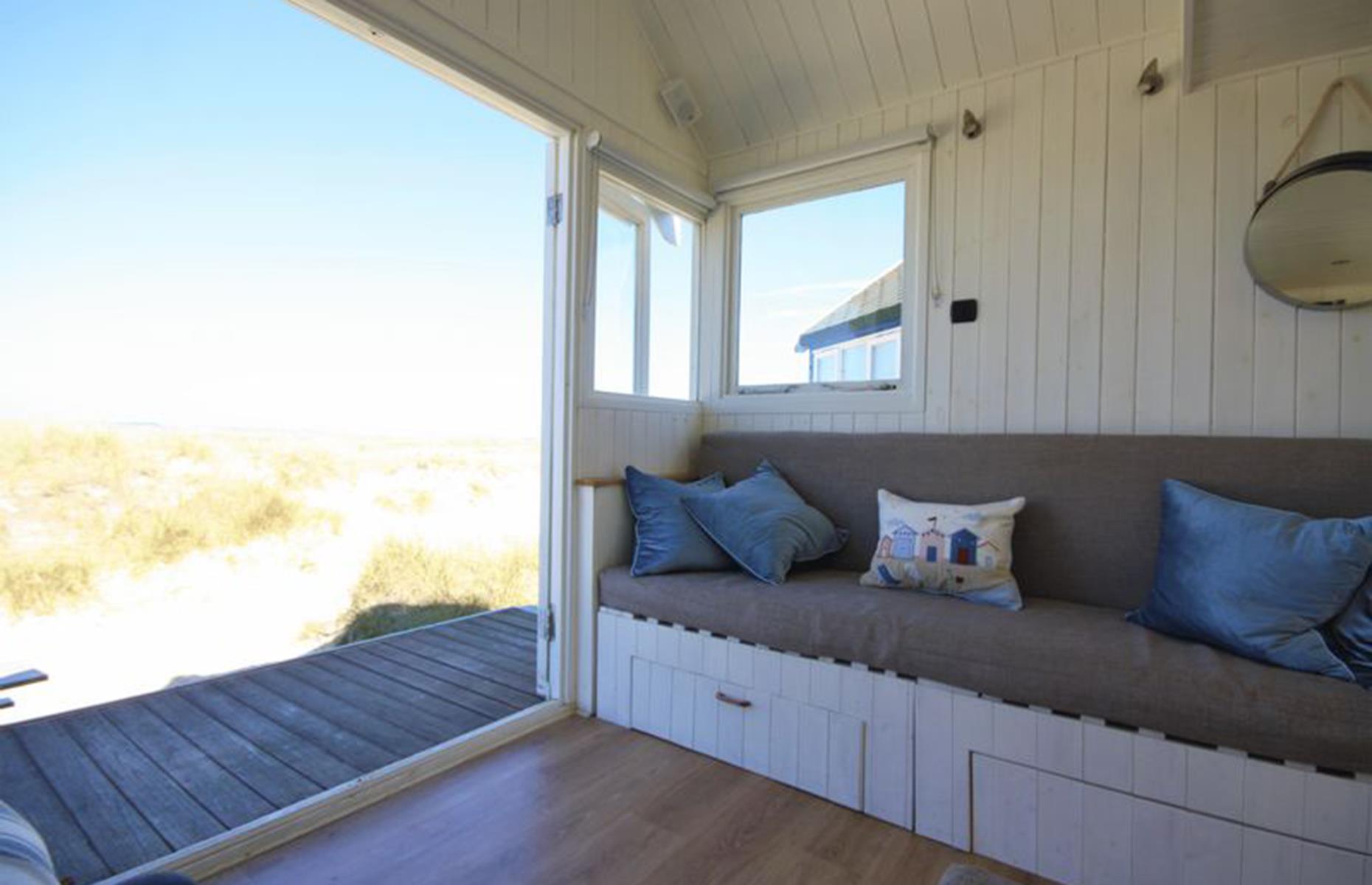 Mudeford Sandspit beach hut, Dorset, England 